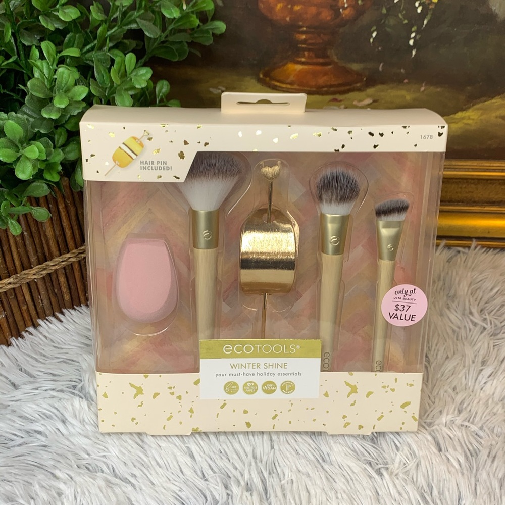 🆕 EcoTools Winter Shine Holiday Concealer Full Face Diffused Blush Blender Pin